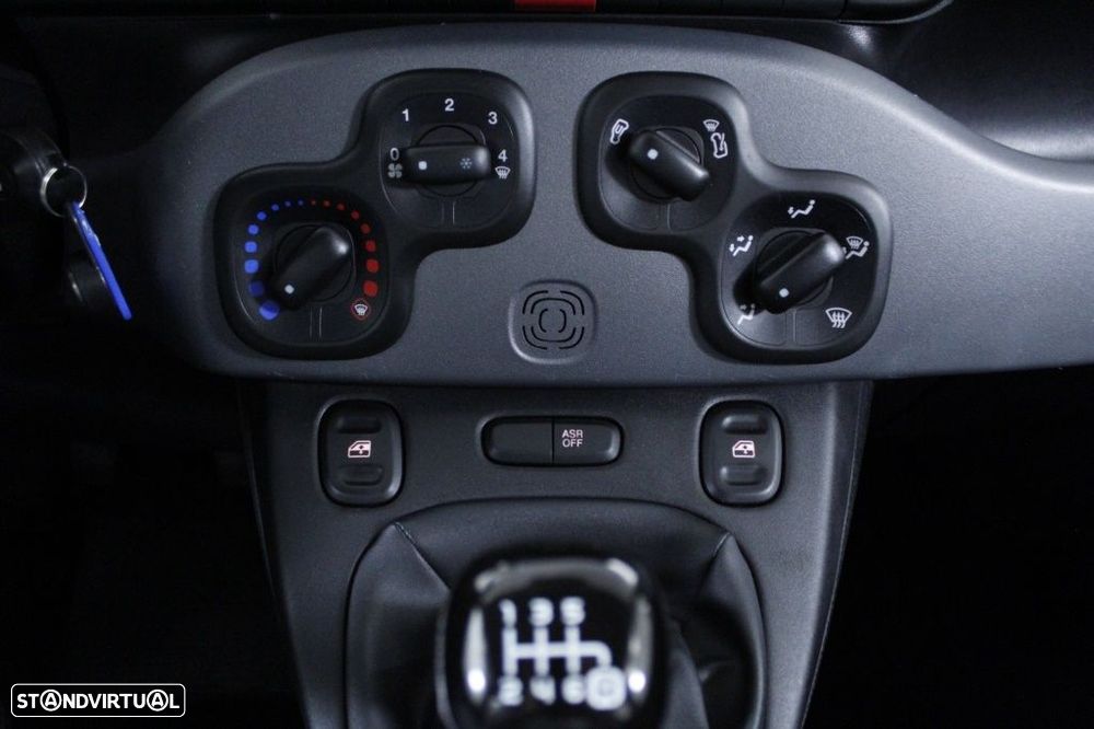 Fiat Panda 1.0 Hybrid City Life - 26
