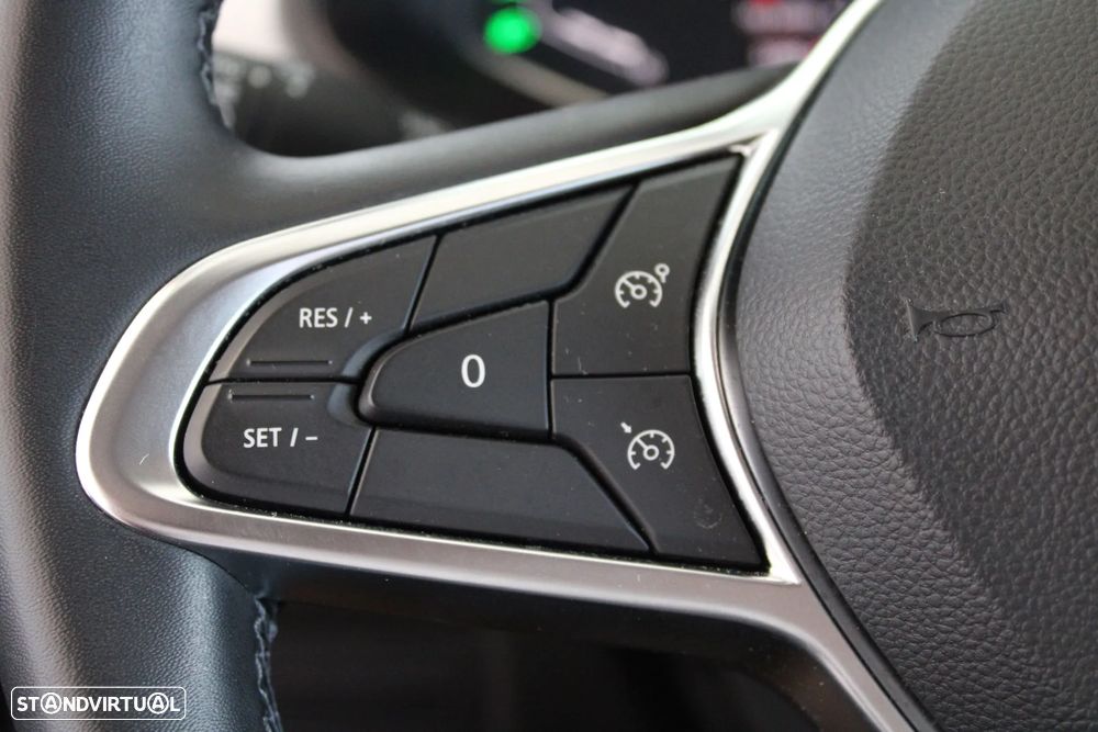 Renault Captur 1.0 TCe Techno Bi-Fuel - 16