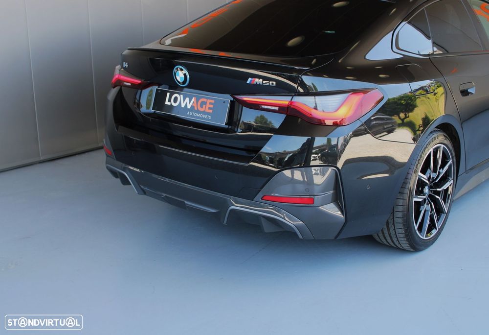 BMW i4 eDrive40 Pack Desportivo M - 36