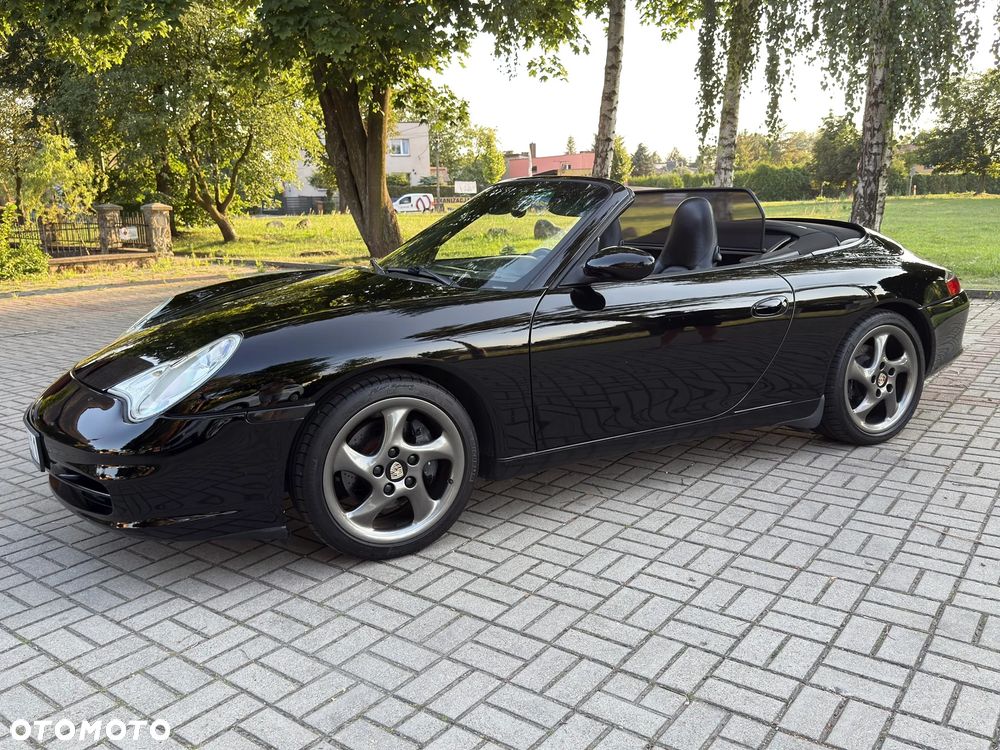 Porsche 911 Carrera - 14