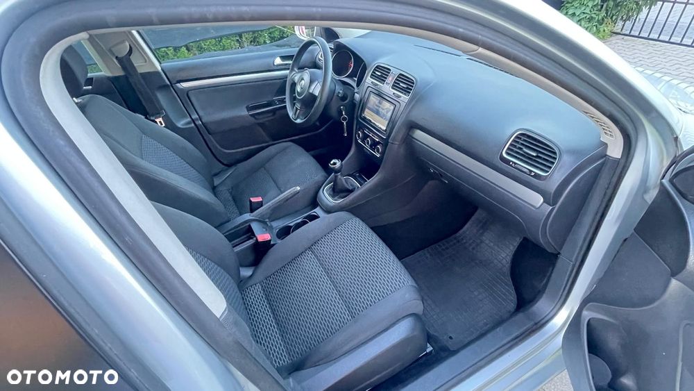 Volkswagen Golf 1.6 TDI (BlueMotion Technology) Comfortline - 8