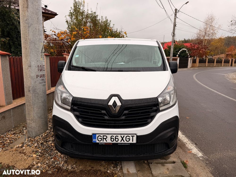 Renault Trafic - 2