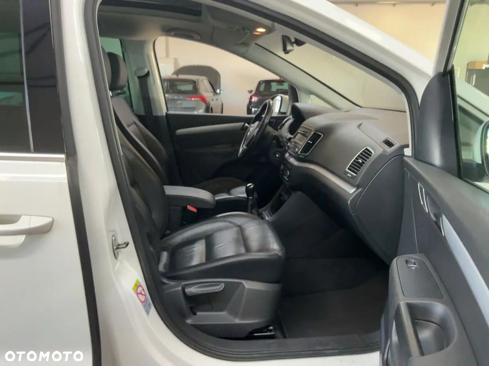 Volkswagen Sharan 2.0 TDI 4MOTION BlueMotion Technology Highline - 6