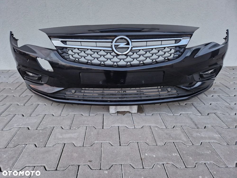 Zderzak Opel Astra 5 V