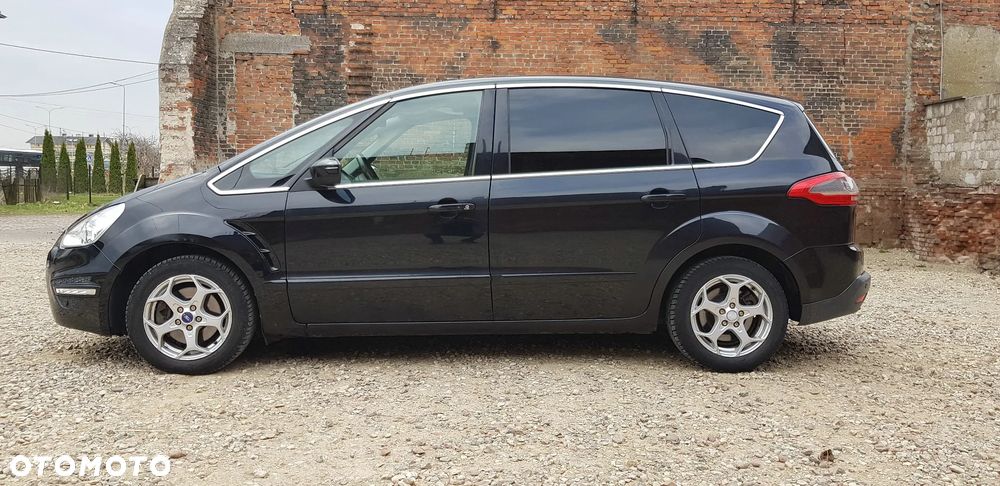 Ford S-Max - 8