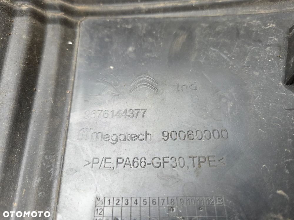 Kierownica powietrza Intercoolera Citroen C4 Picasso 1.6 E HDI - 8