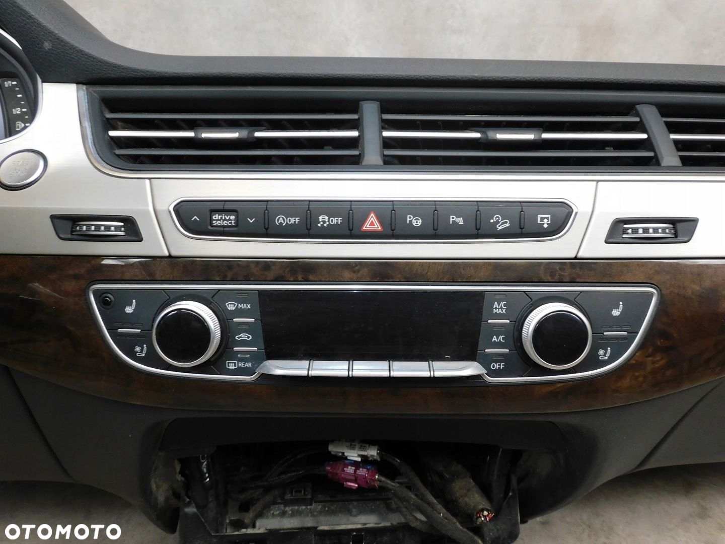 AUDI Q7 4M KOMPLETNA DESKA ROZDZIECZA KOKPIT KONSOLA AIRBAG HEAD UP MMI - 10