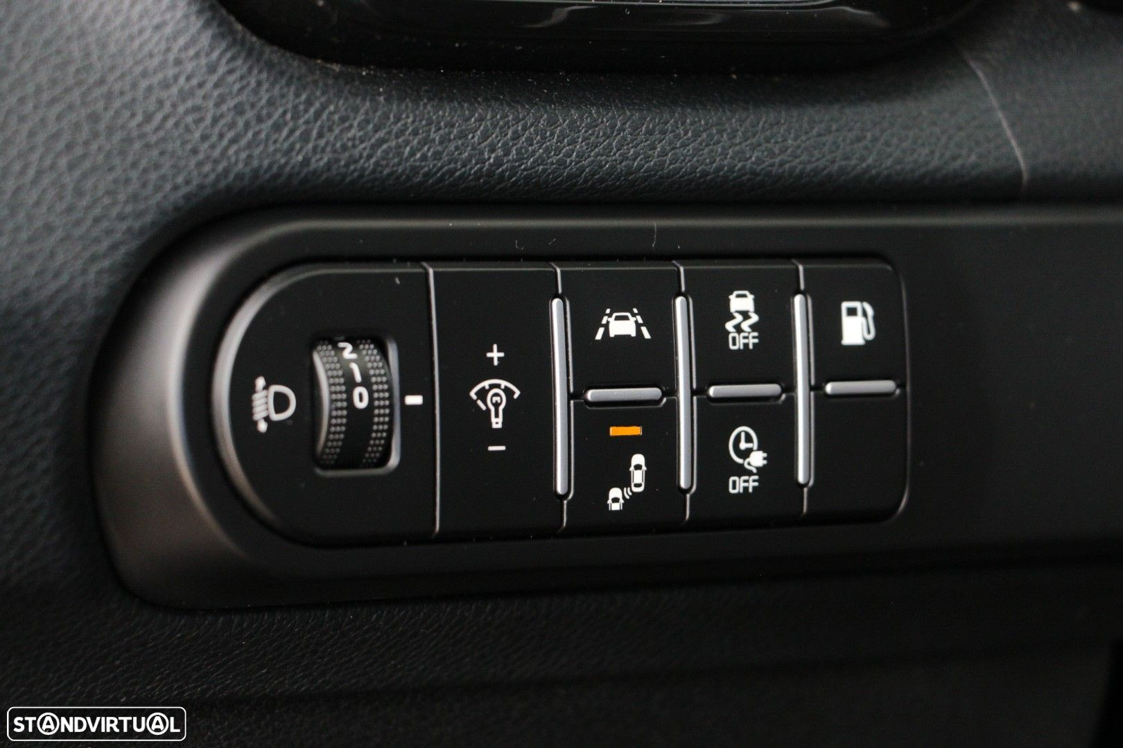 Kia XCeed 1.6 GDi PHEV First Edition+SRF - 32