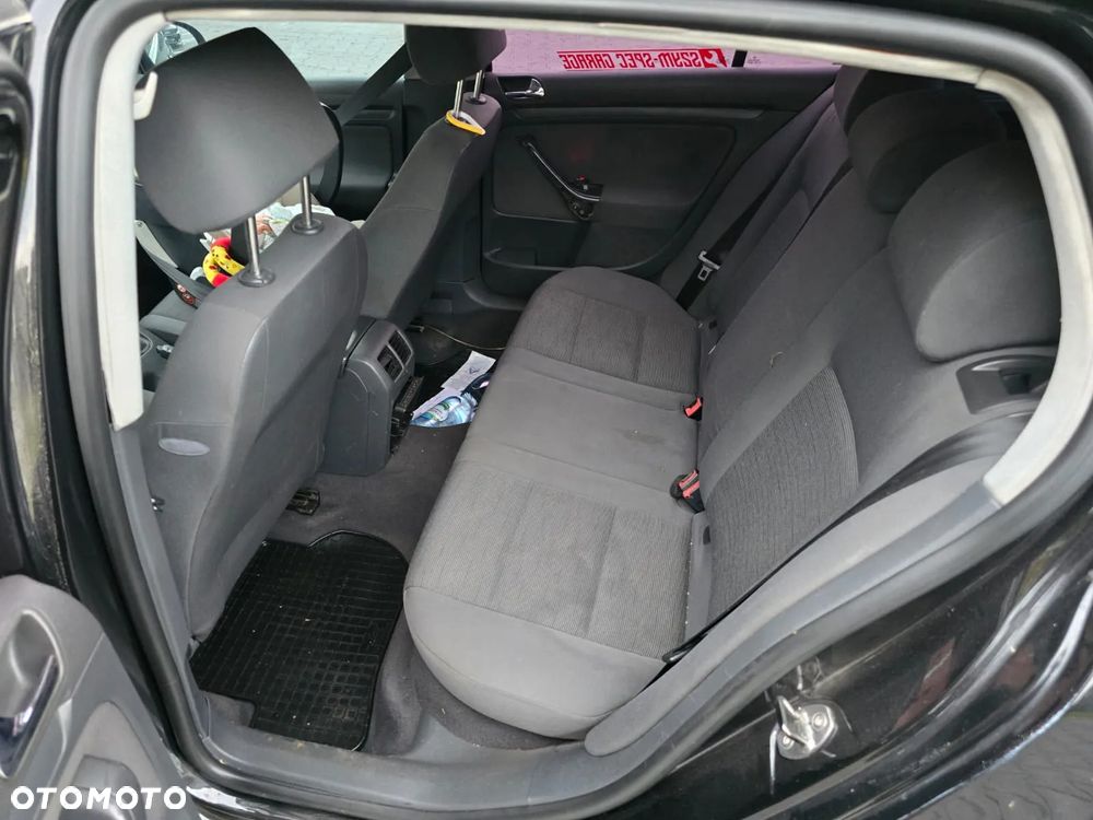 Volkswagen Golf 2.0 TDI Sportline - 9