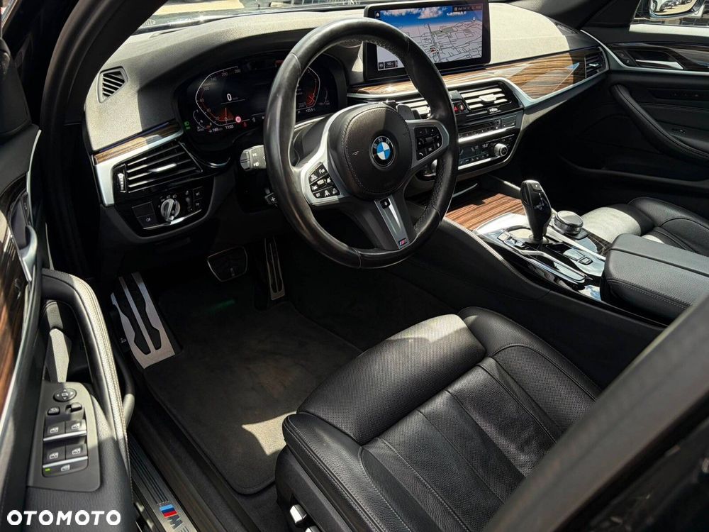 BMW Seria 5 530d xDrive mHEV M Sport sport - 16