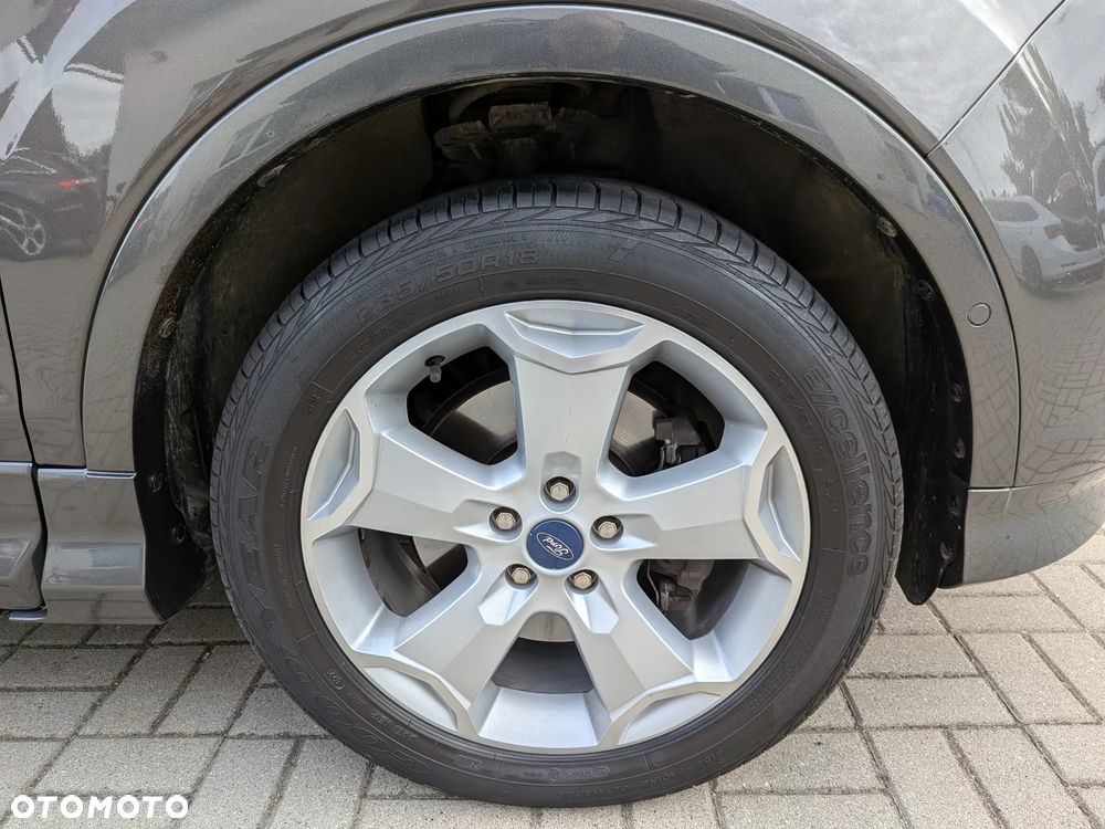Ford Kuga 2.0 TDCi 4x4 ST-Line - 4