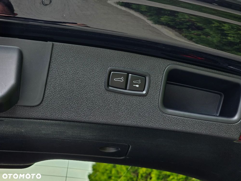 Porsche Macan GTS - 32