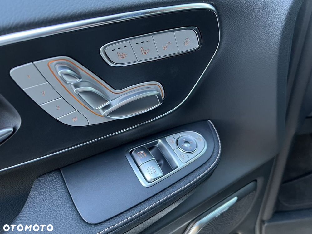 Mercedes-Benz EQV 300 60kWh - 13