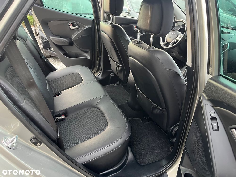 Hyundai ix35 2.0 CRDi Premium 2WD - 9