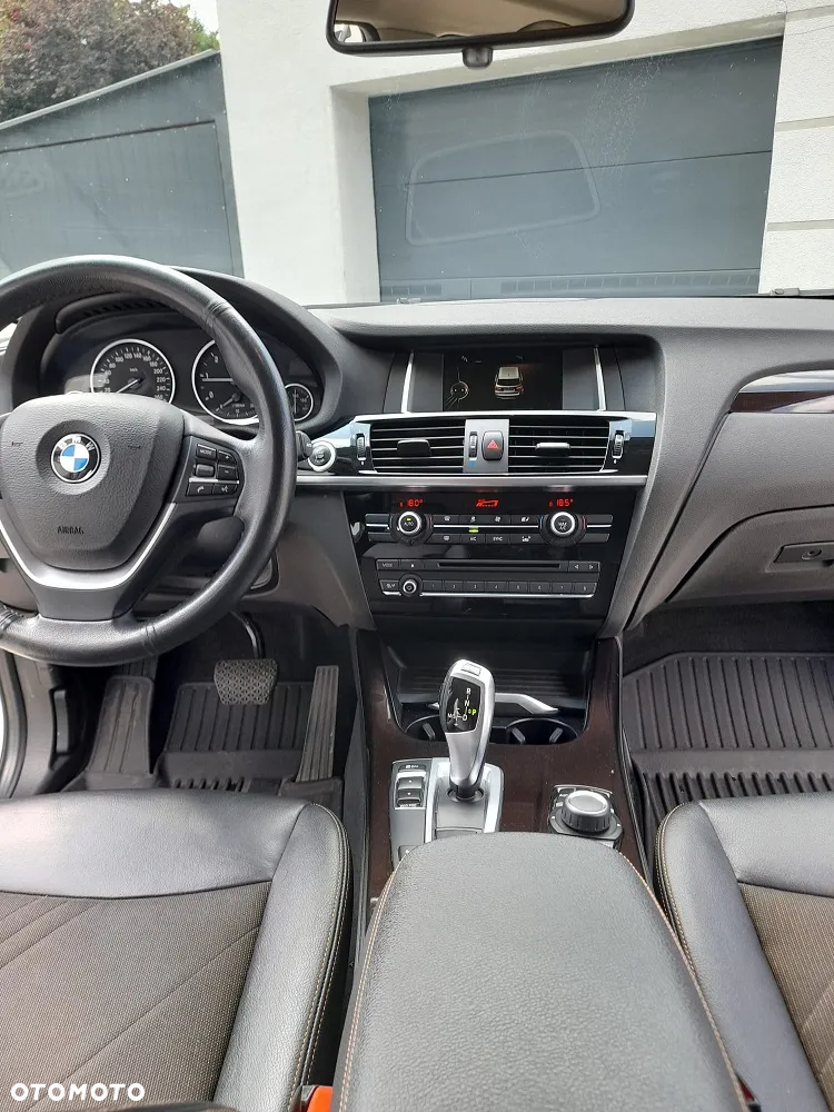 BMW X3 sDrive18d xLine - 9