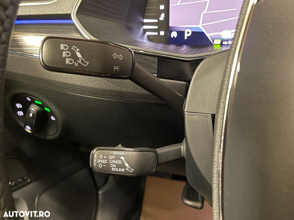 Skoda Superb 2.0 TDI DSG Style - 35