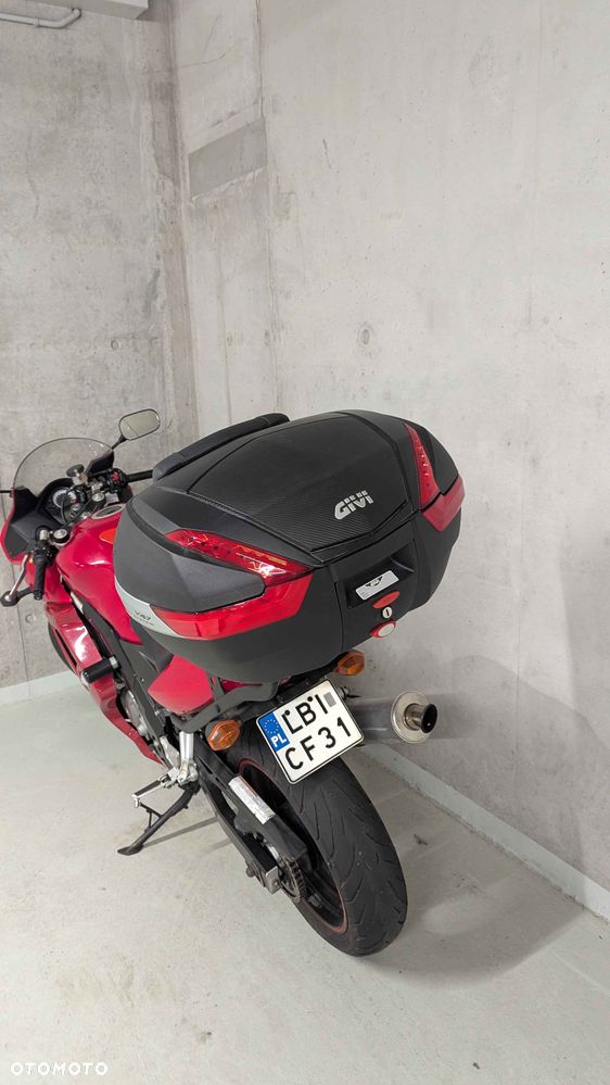 Suzuki SV - 18