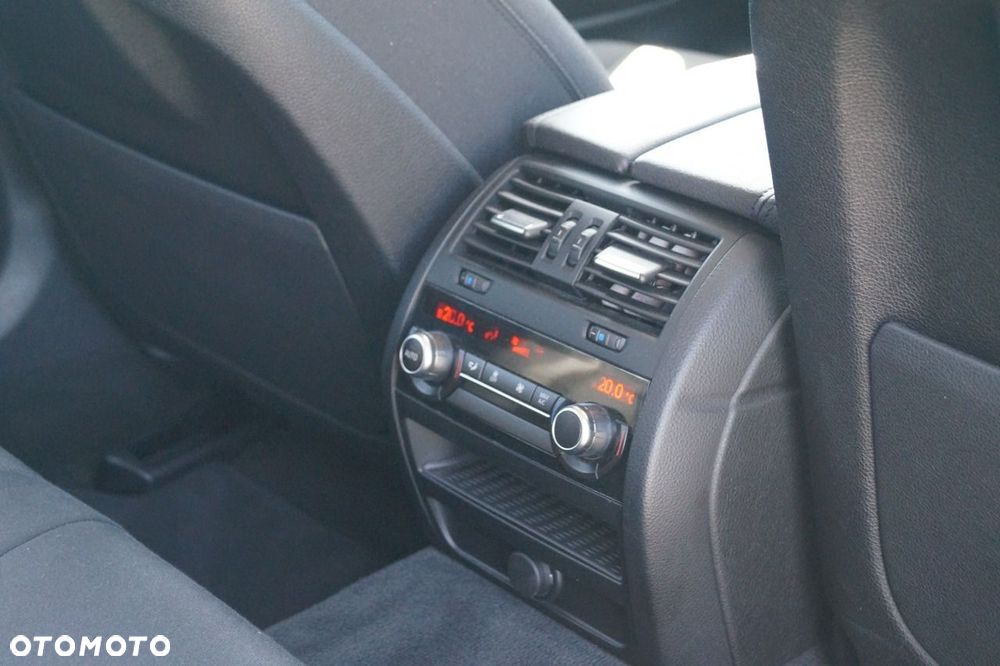 BMW Seria 5 - 16