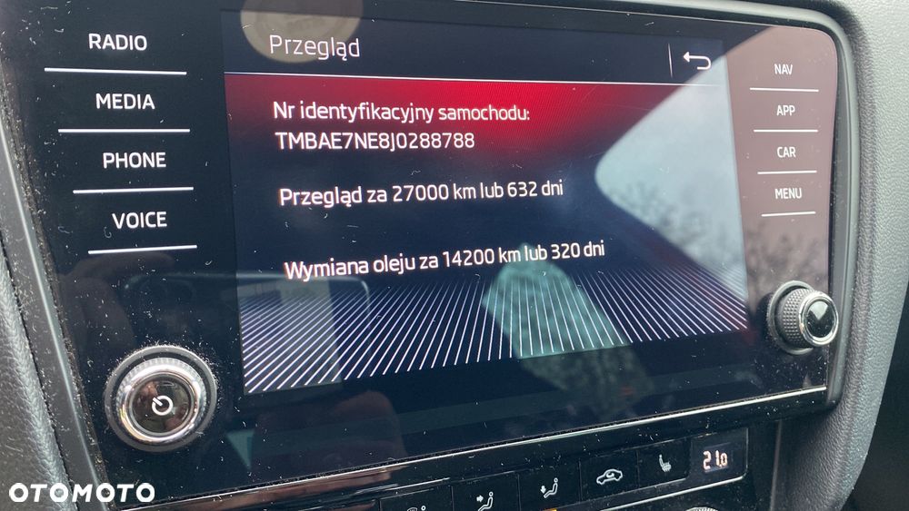 Skoda Octavia 2.0 TSI RS 230 DSG - 2