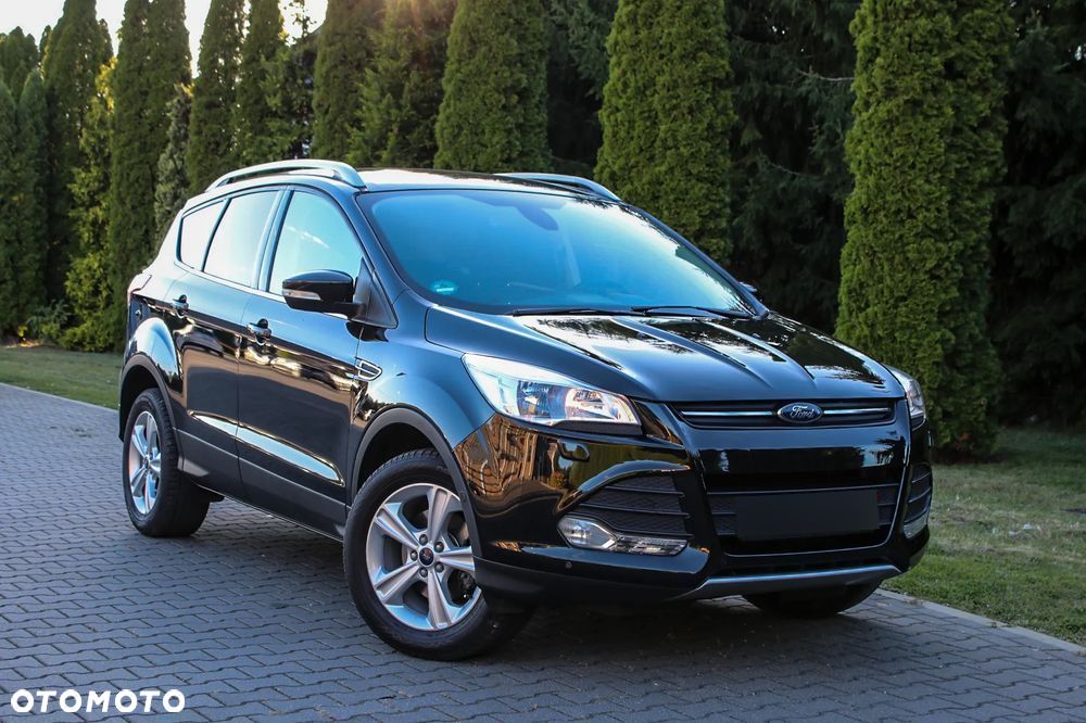 Ford Kuga 1.5 EcoBoost 2x4 Individual - 10