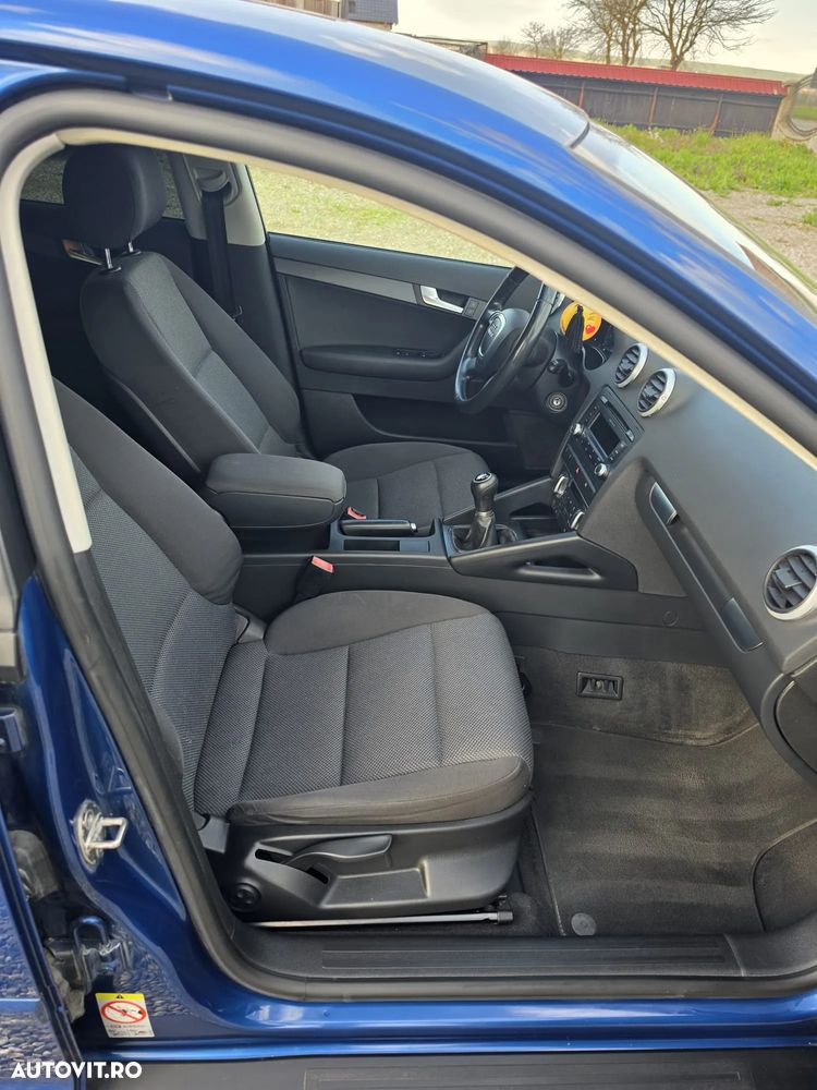 Audi A4 1.8 TFSI quattro Attraction - 20