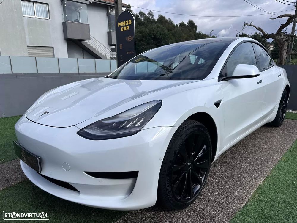 Tesla Model 3 Standard Range Plus RWD - 3