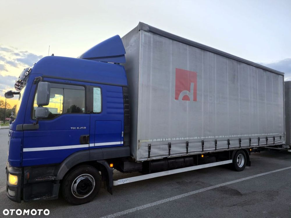 MAN TGL + KONAR JG2 - 8