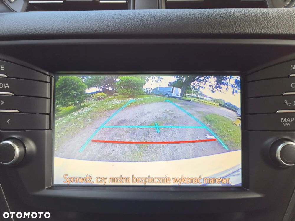 Toyota Avensis 1.8 Executive - 22