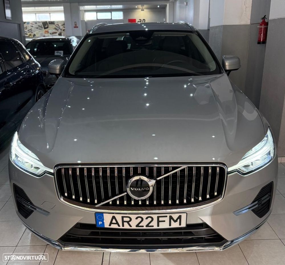 Volvo XC 60 2.0 B4 Plus Bright