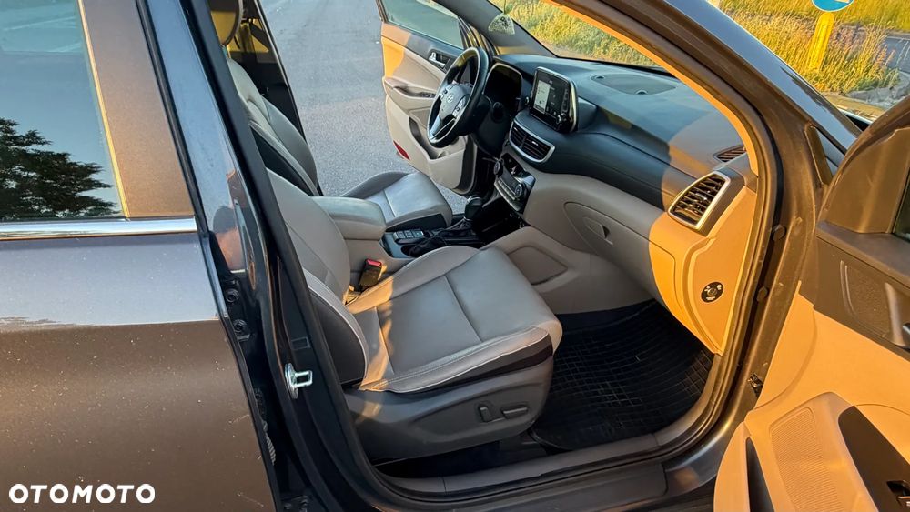 Hyundai Tucson 1.6 T-GDi Premium 4WD DCT - 13
