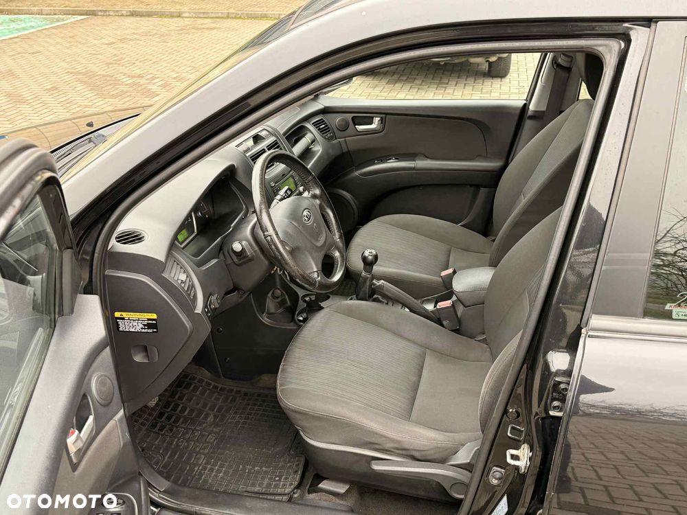 Kia Sportage 2.0 Tour 2WD - 9