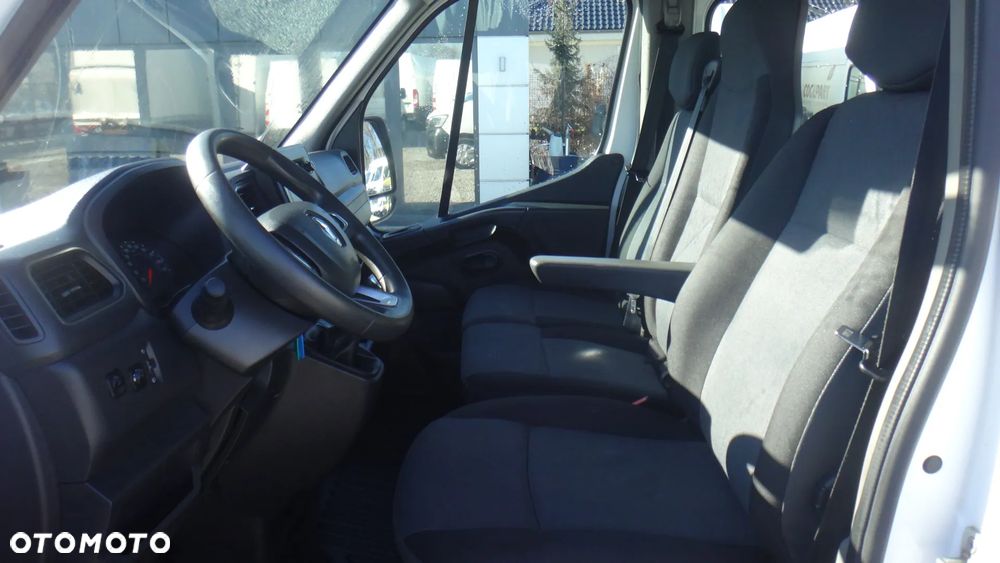 Renault Master - 10