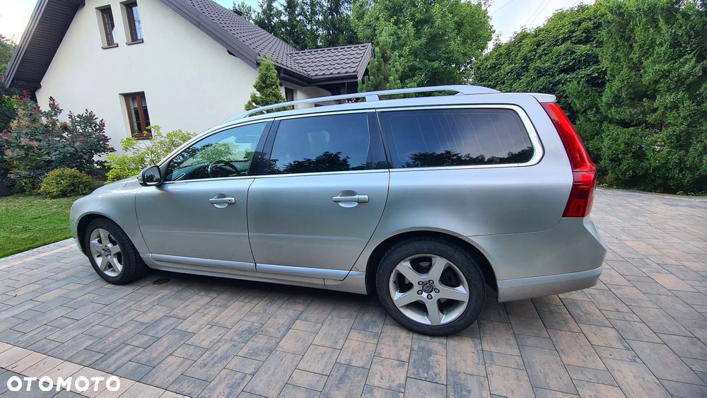 Volvo V70 2.0D Summum - 2