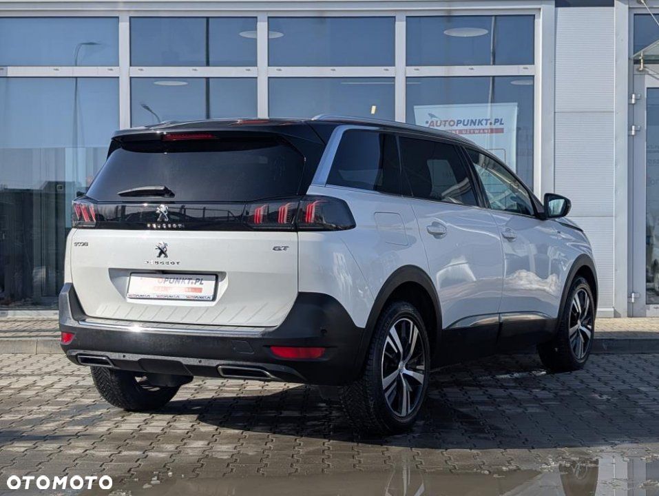 Peugeot 5008 - 4