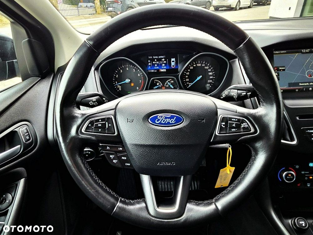 Ford Focus - 13