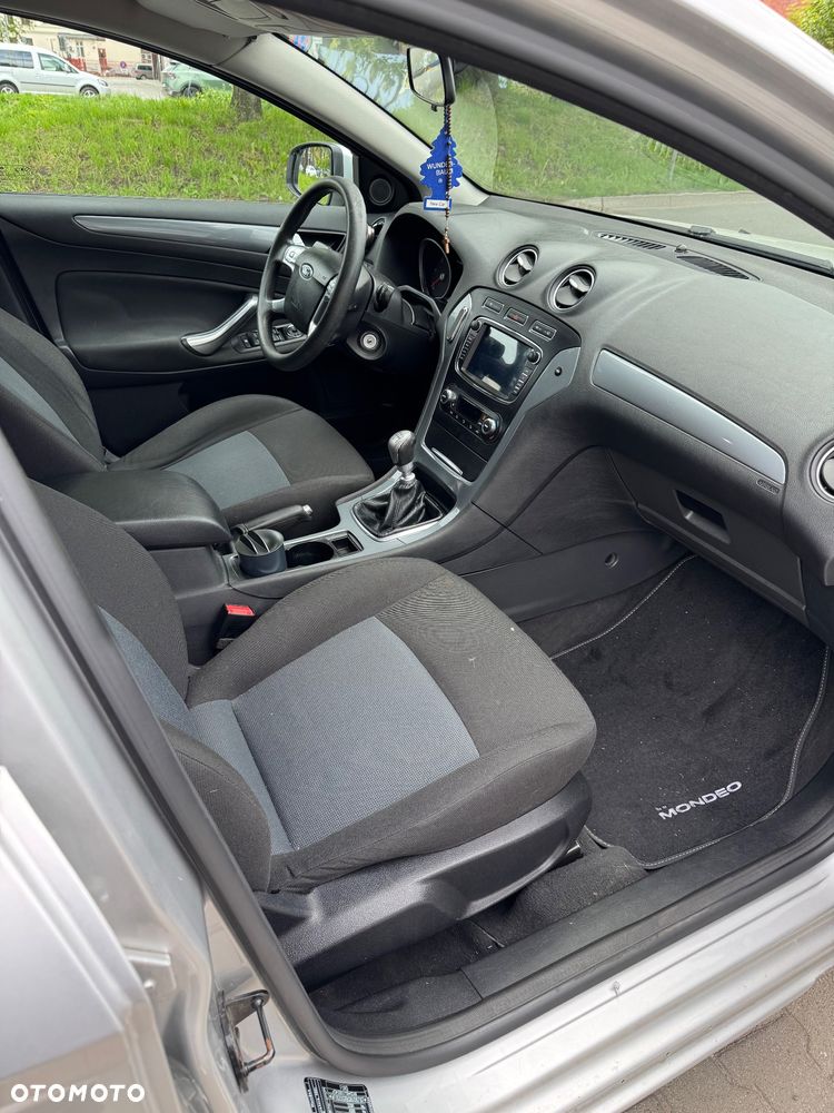 Ford Mondeo 2.0 TDCi Trend - 4