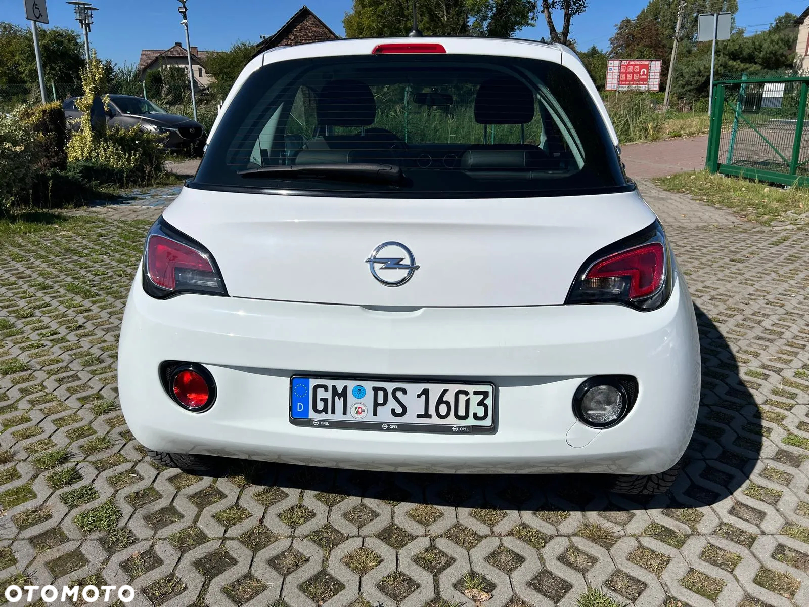 Opel Adam 1.2 Open Air - 33