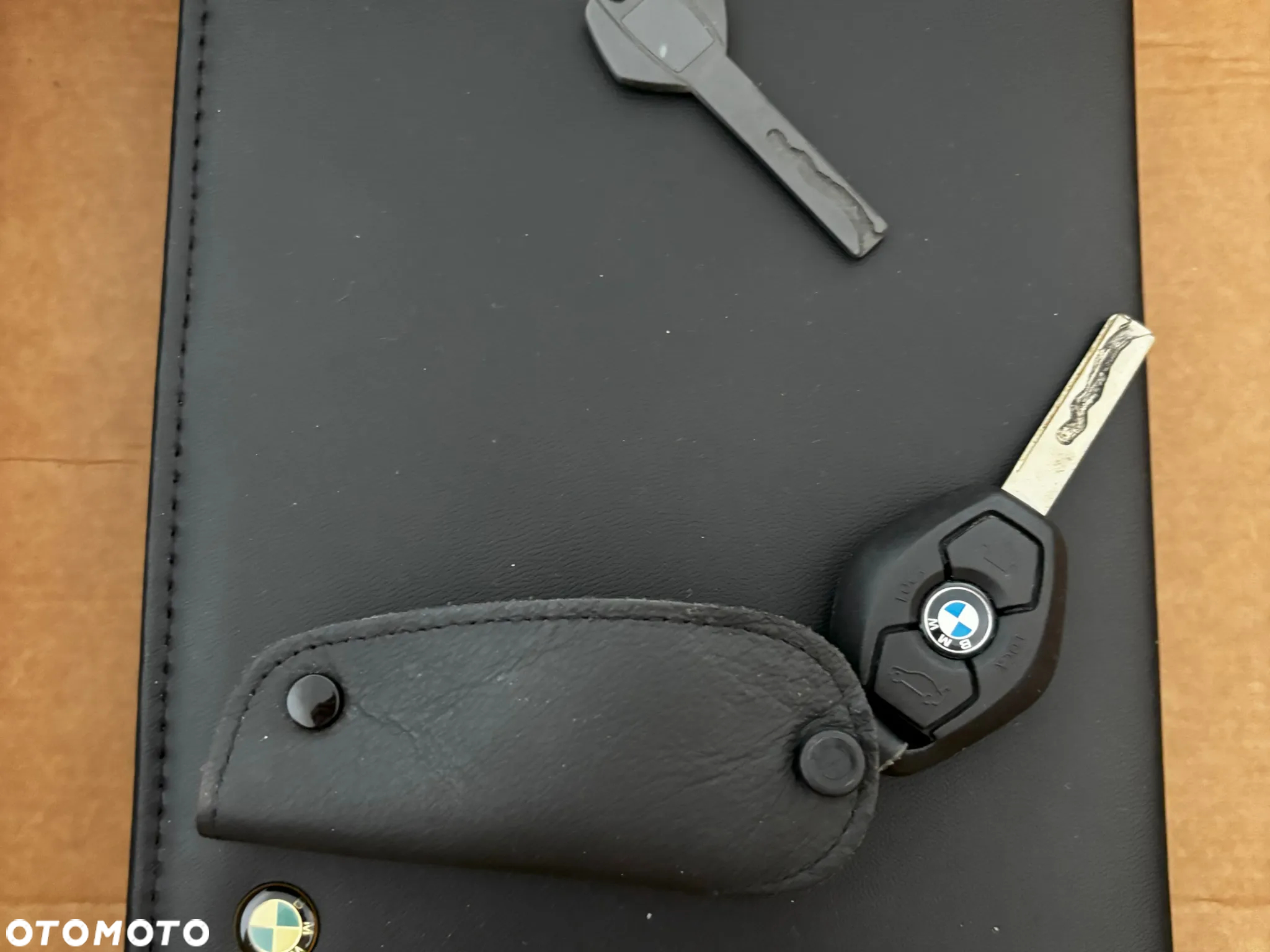 BMW Seria 3 330Ci - 22