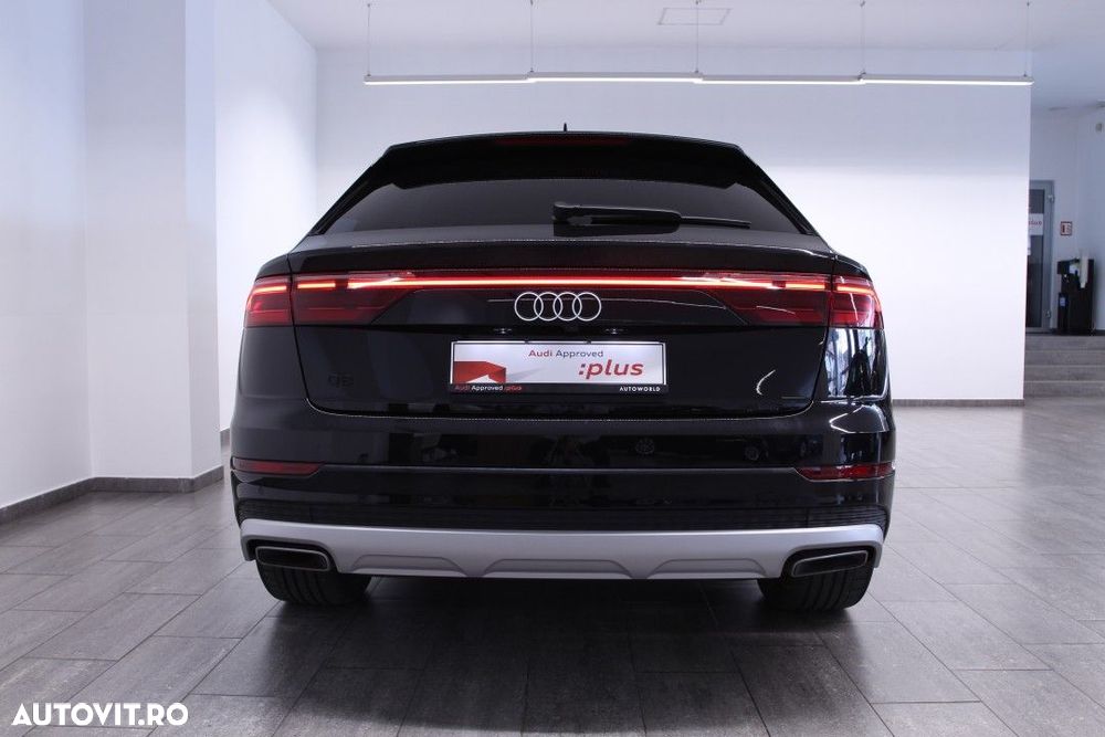 Audi Q8 55 TFSIe quattro tiptronic - 5