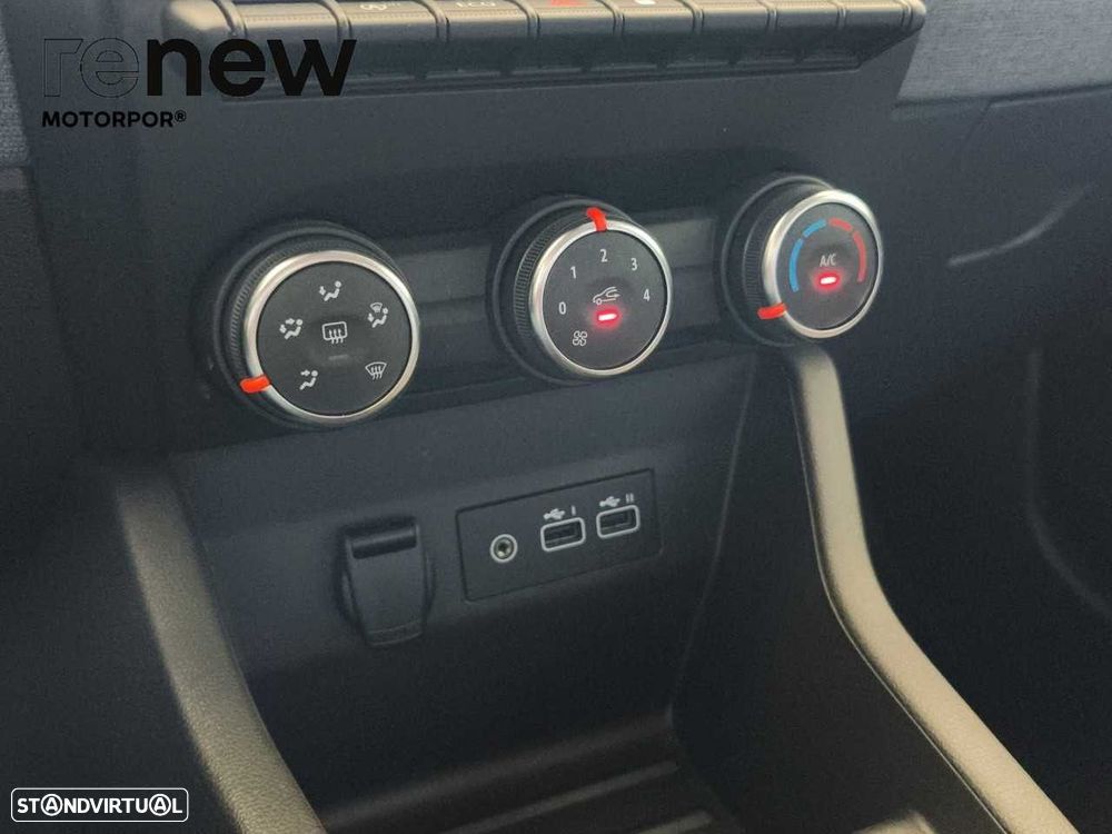 Renault Clio 1.0 TCe Evolution - 12