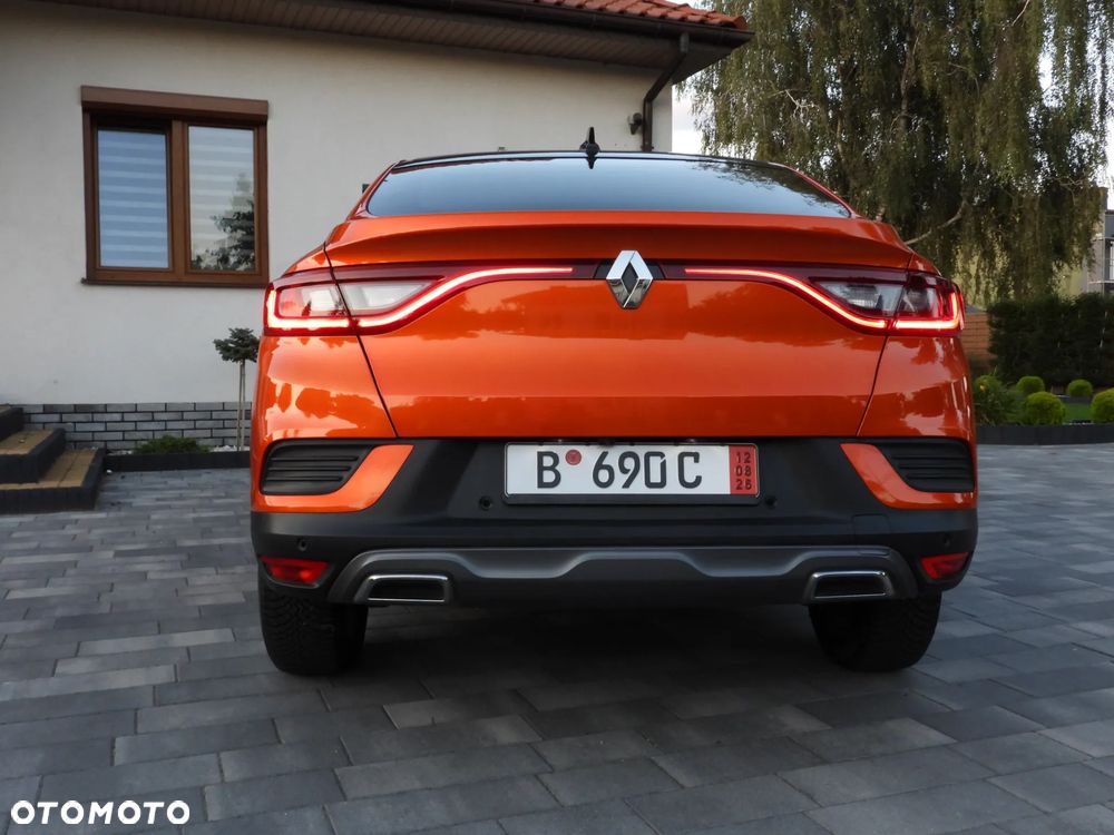 Renault Arkana E-TECH 145 R.S.LINE - 11