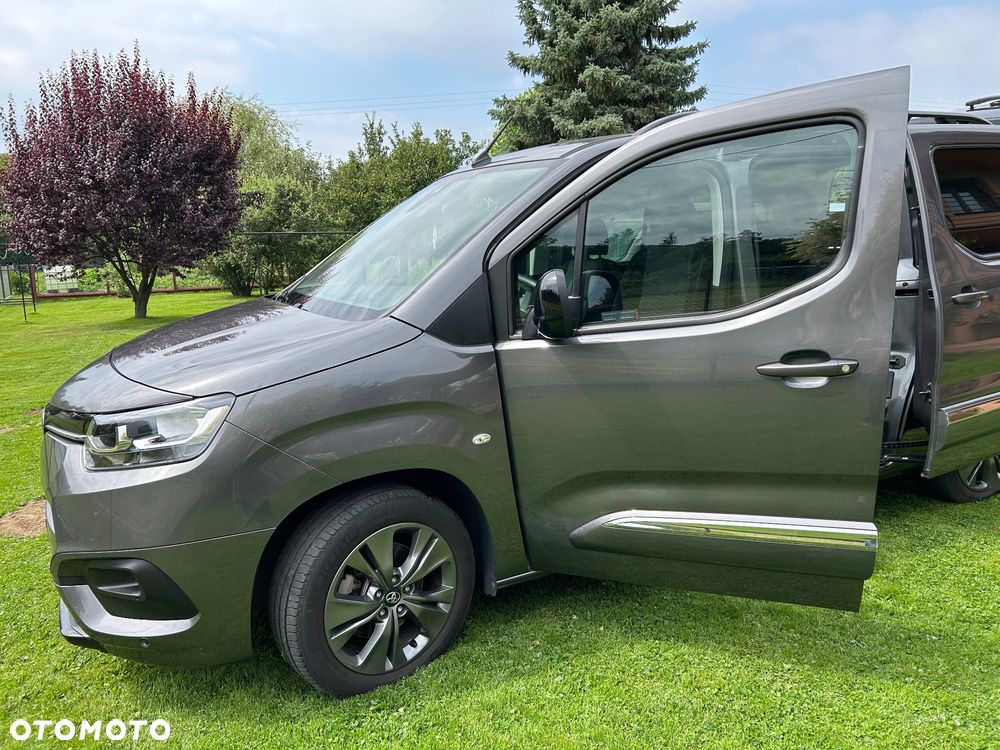 Toyota Proace City Verso Long 1.5 D-4D Family - 4