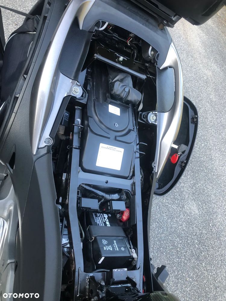 Honda NT - 24