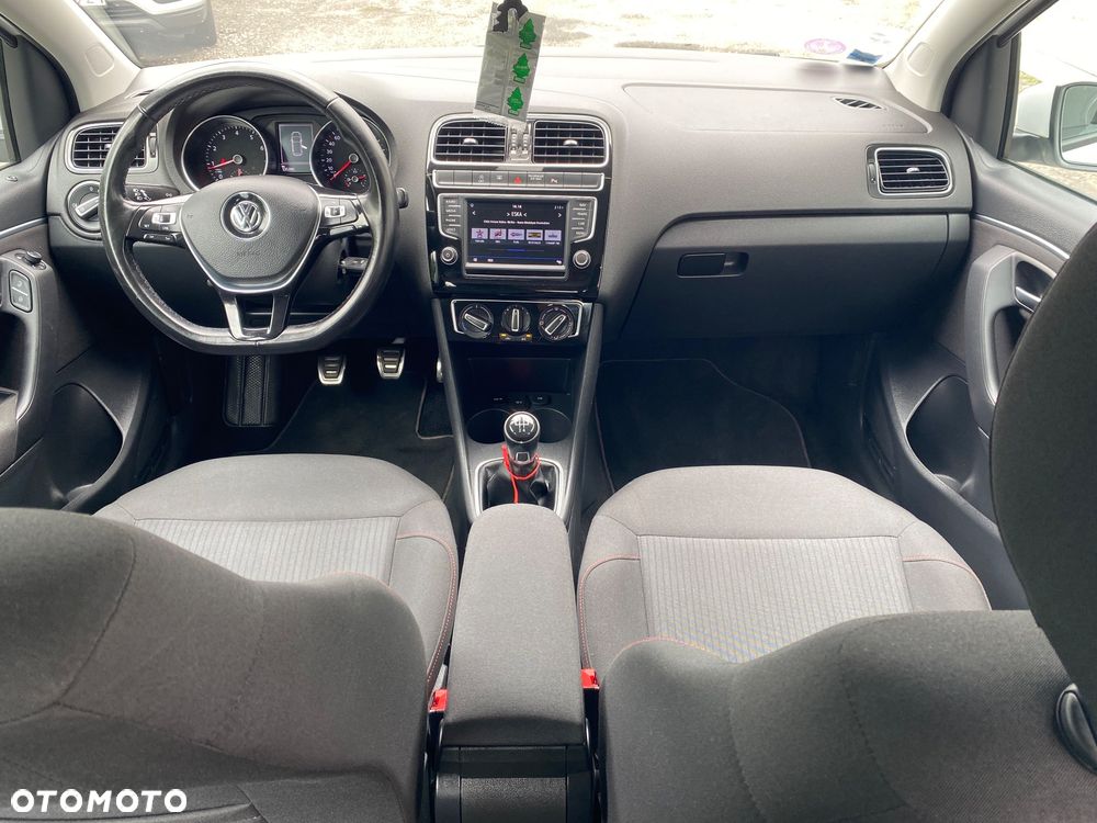 Volkswagen Polo 1.2 TSI Blue Motion Technology MATCH - 5