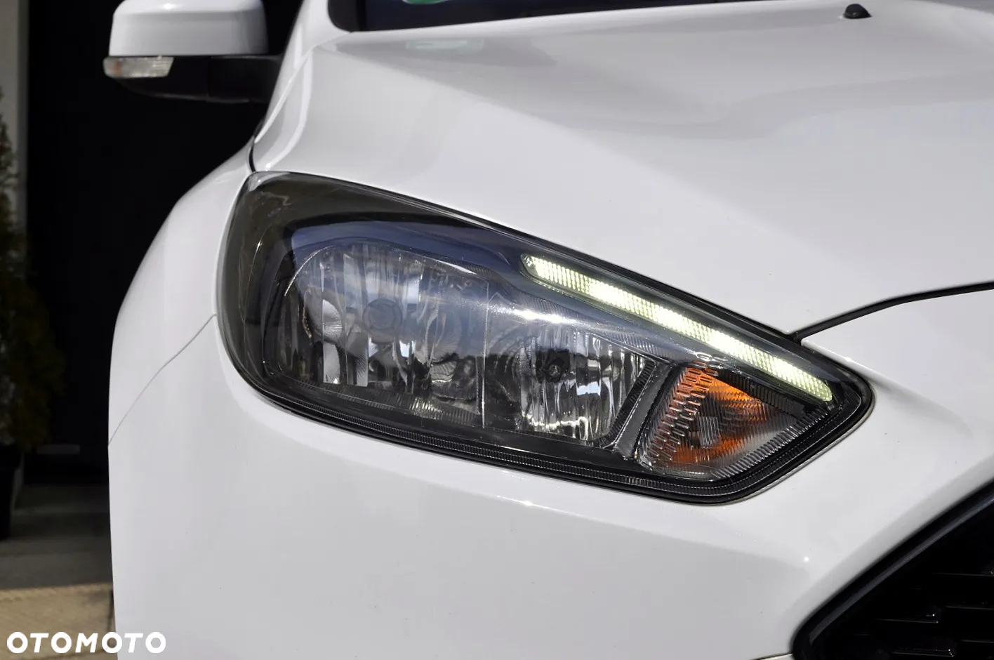 Ford Focus 1.0 EcoBoost ST-Line Style - 28