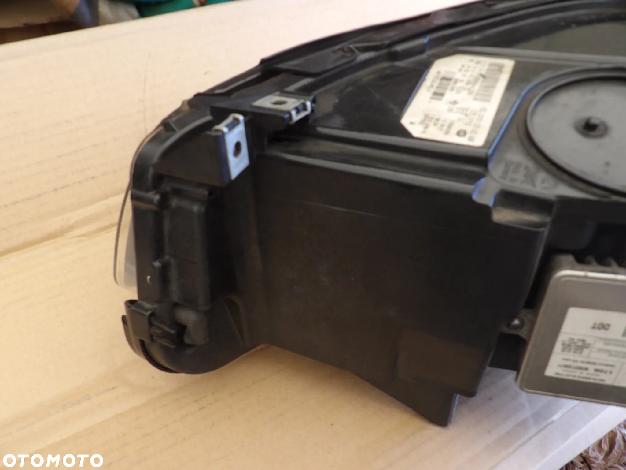 LAMPA PRZEDNIA PRAWA XENON BMW F10 KOMPLETNA - 7