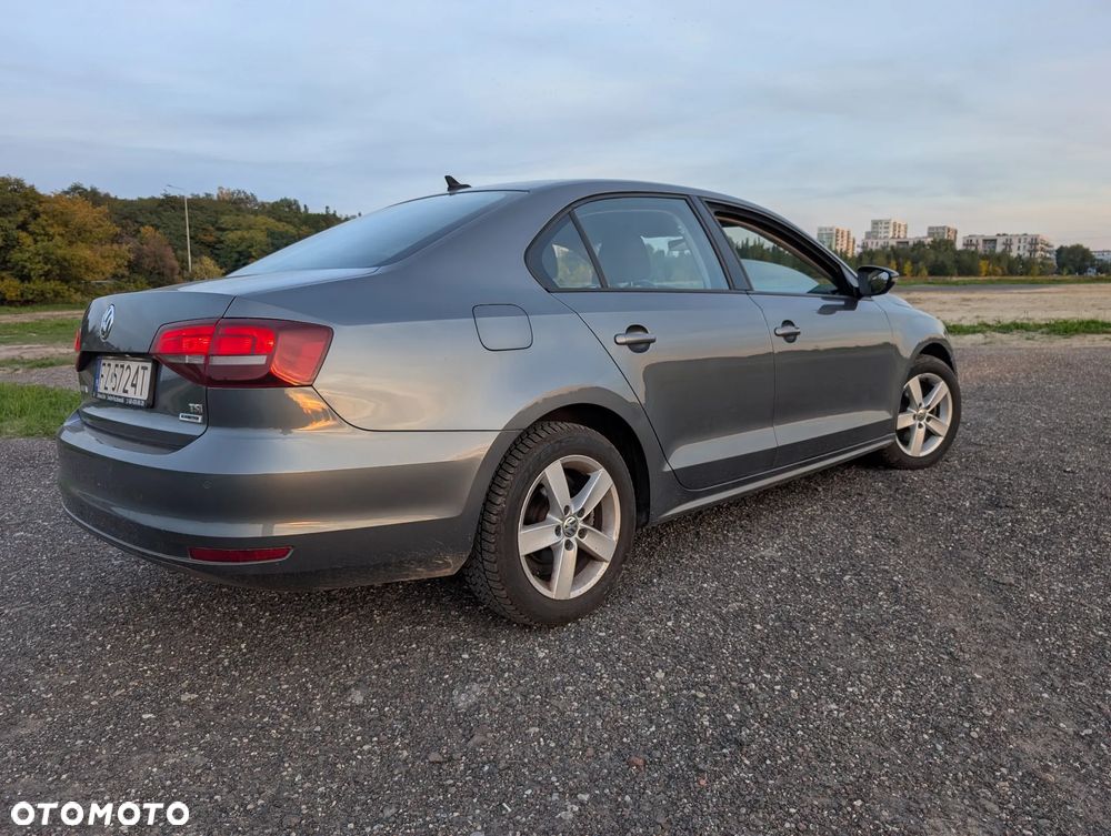 Volkswagen Jetta 1.4 TSI BlueMotion Technology - 8