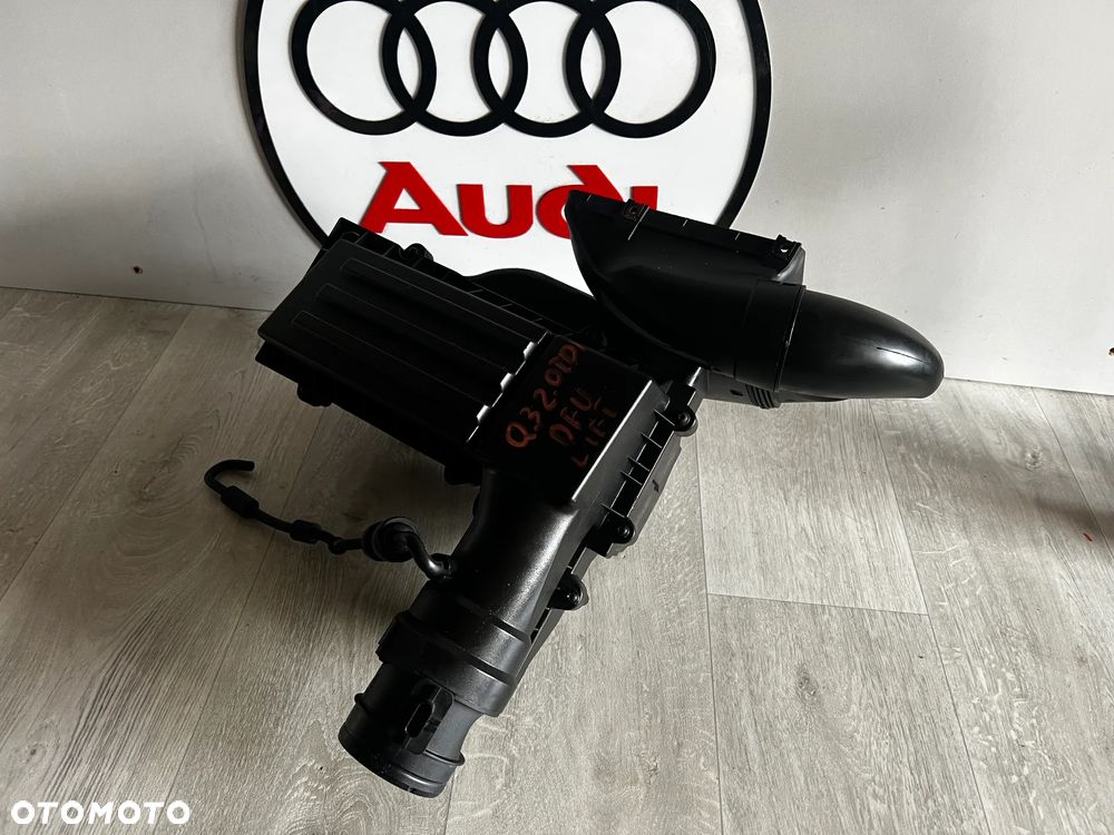 AUDI Q3 8U LIFT 2.0TDI FILTR POWIETRZA OBUDOWA FILTRA 5N0129601K 8U0129618G KOMPLETNY ORYGINAŁ - 1