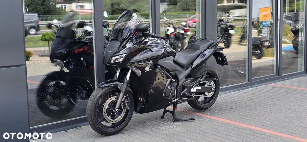 Honda CBF - 29