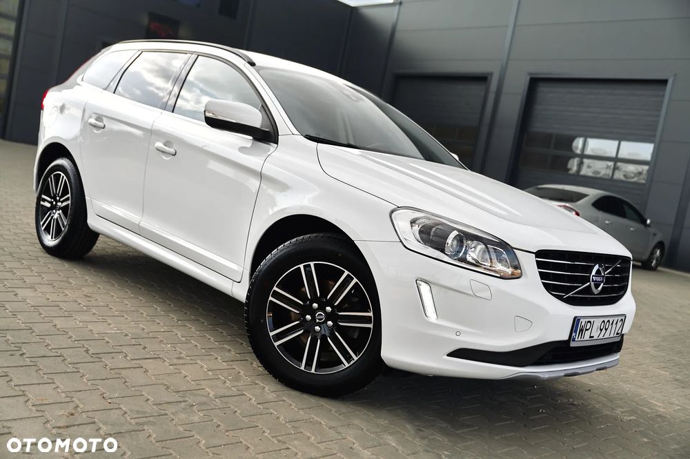 Volvo XC 60 D4 Drive-E Momentum - 3